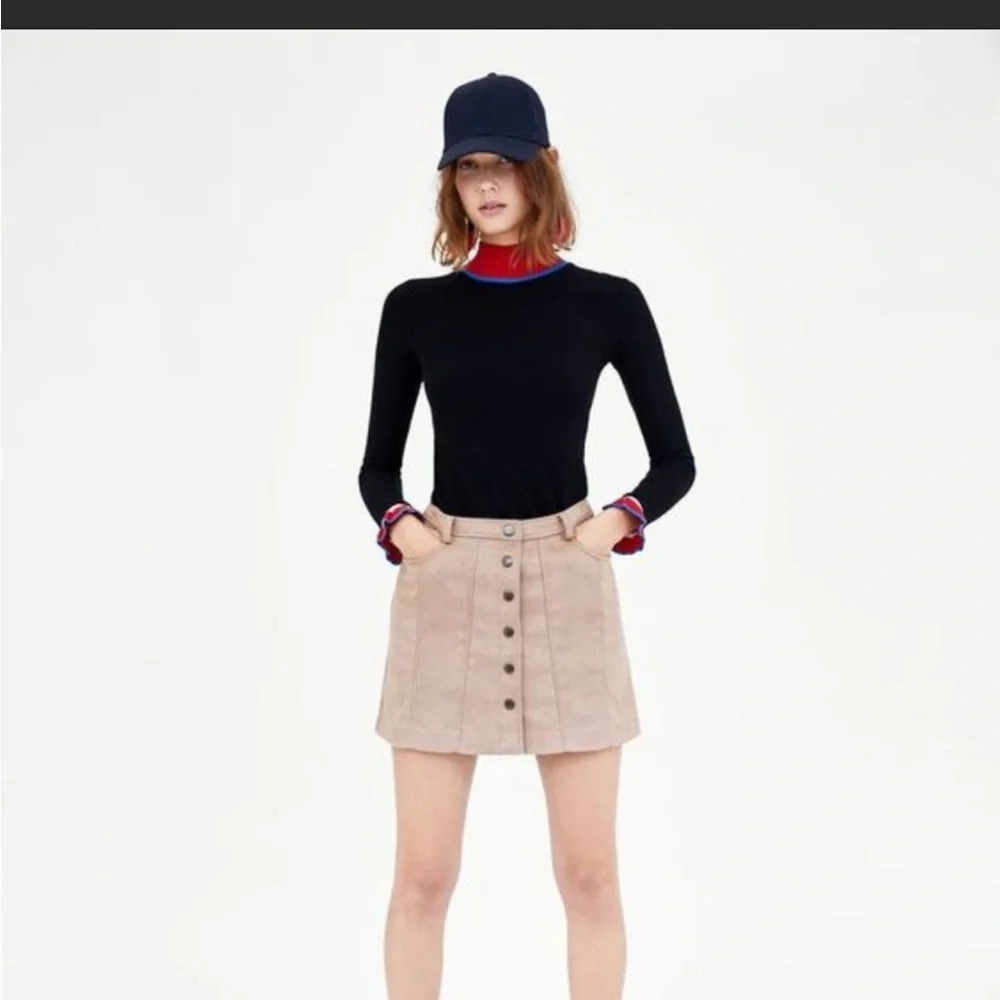 Zara Tan/Nude Button Down Faux Suede Mini Skirt Size S